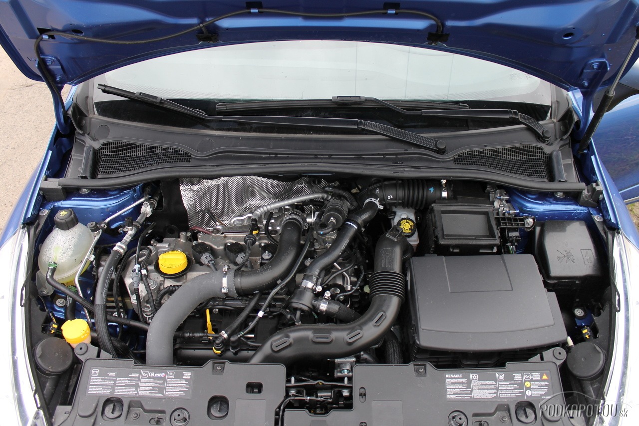 5. Рено меган 2 под капотом. Рено меган рс мотор. Какой двигатель стоит на рено меган. Двигатель рено меган 2 1.