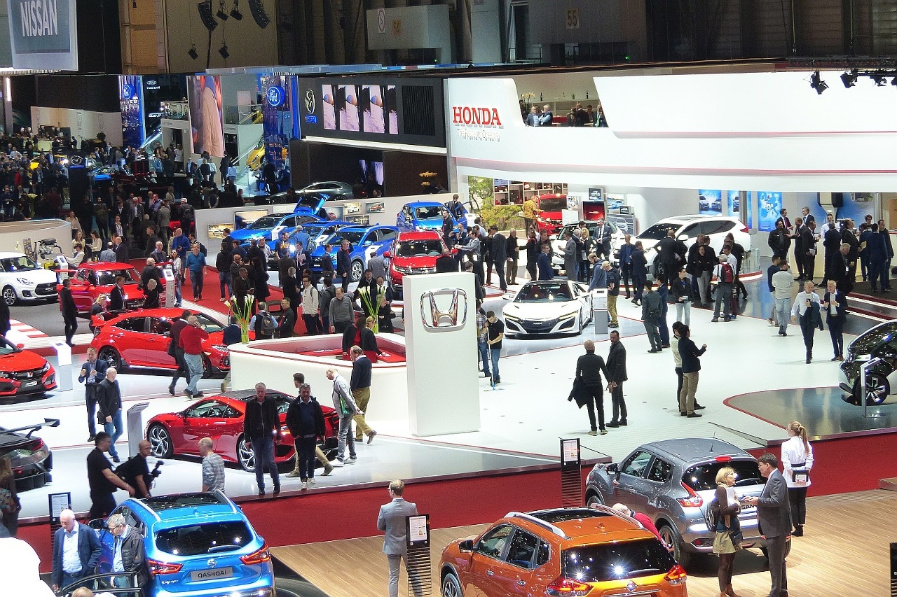 Autosalón Ženeva – veľká fotogaléria z výstaviska