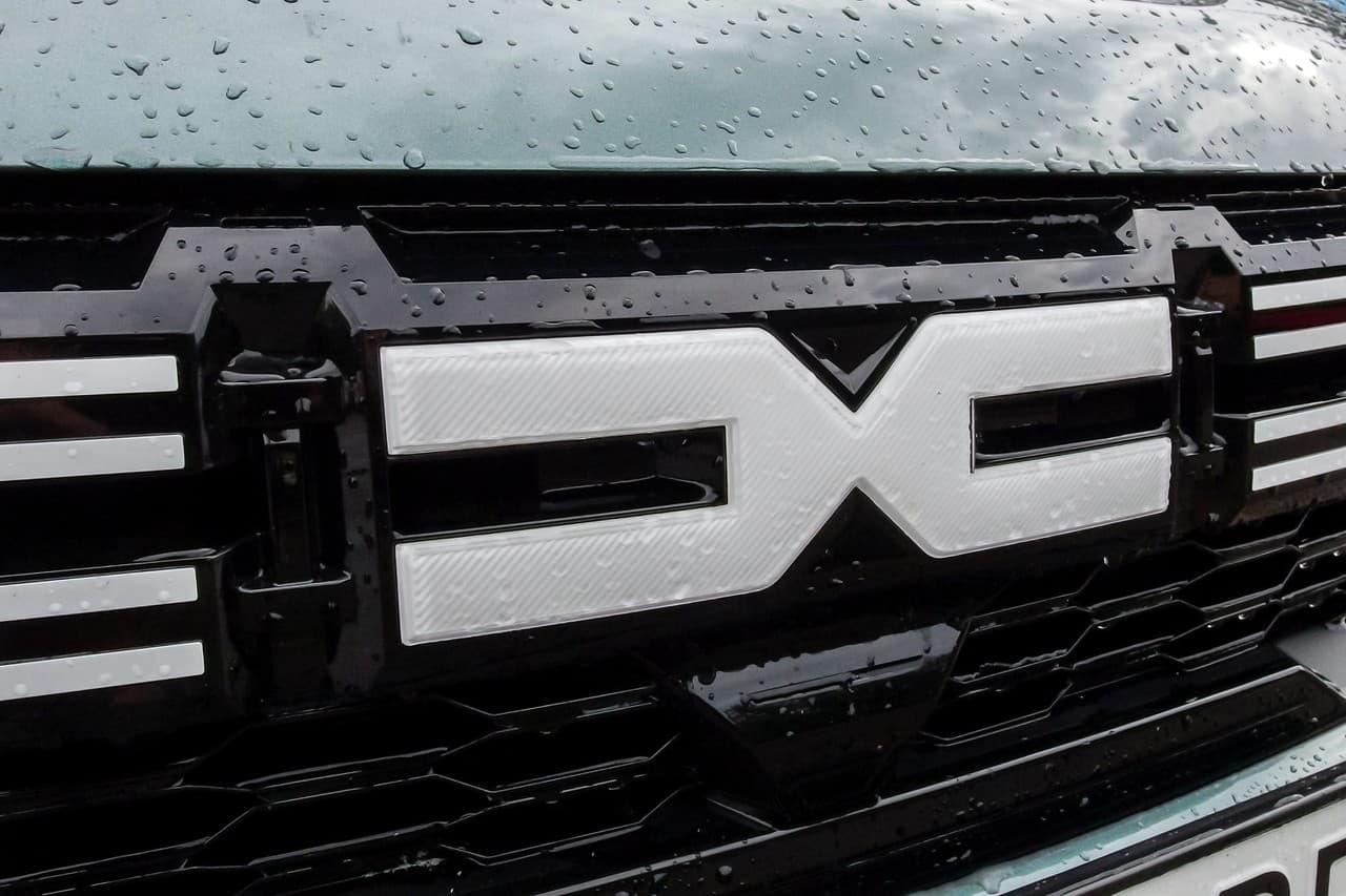 TEST Dacia Jogger Extreme Rodinn Auto Foto Gal ria Podkapotou sk TEST Dacia Jogger Extreme Rodinn Auto Foto Gal ria Podkapotou sk