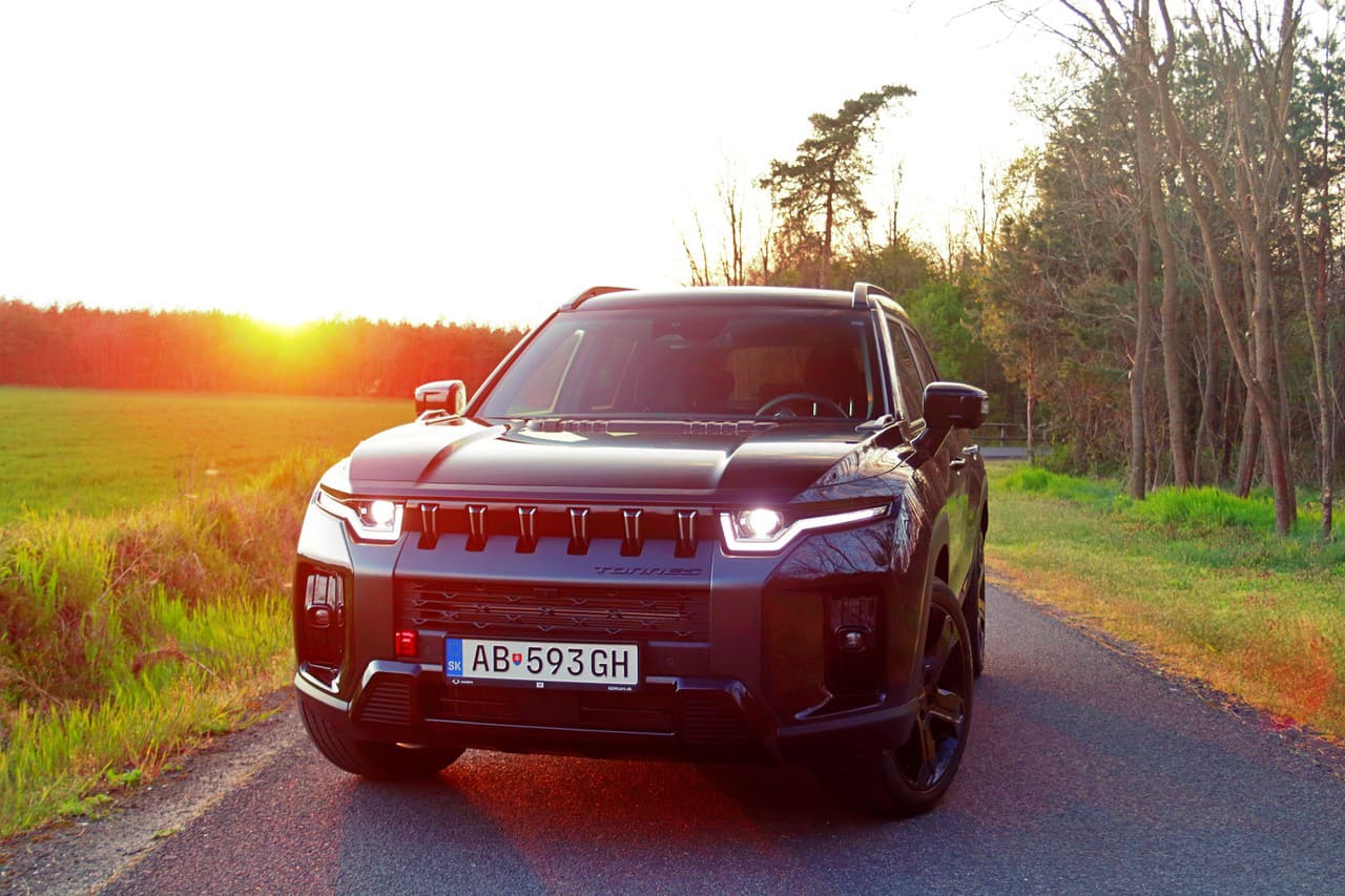 KGM Torres HEV Review: A Giant With Better Fuel Efficiency