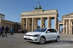 VW e-Golf a Golf
