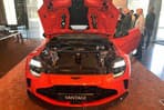 Aston Martin Vantage v
