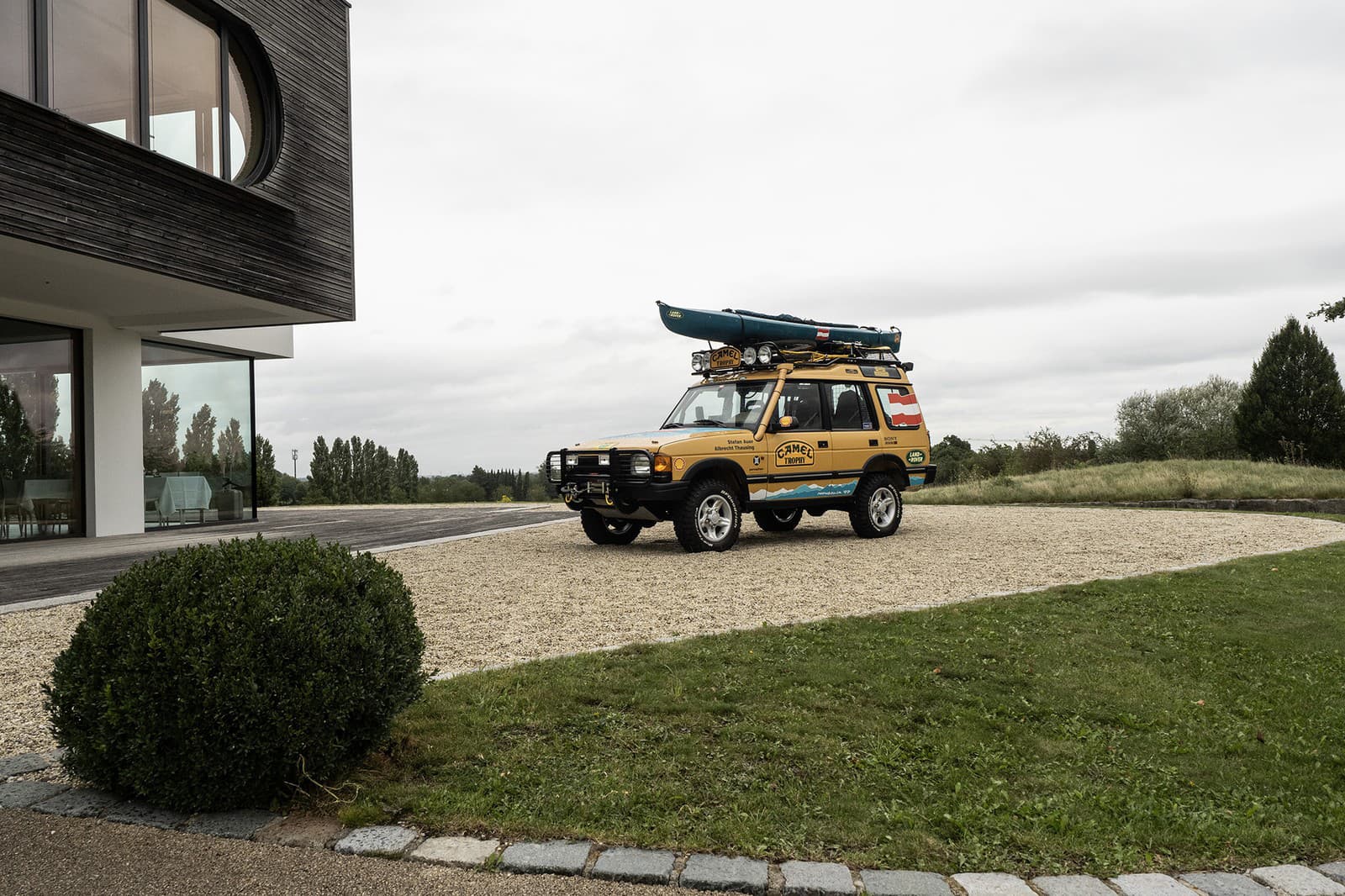Land Rover Discovery 35