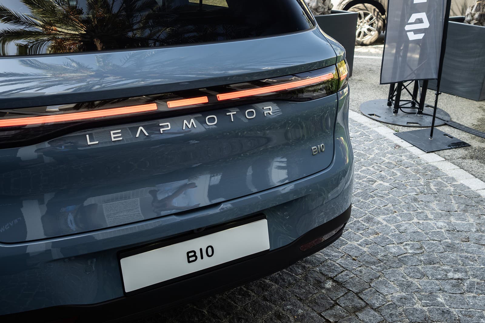 Leapmotor B10