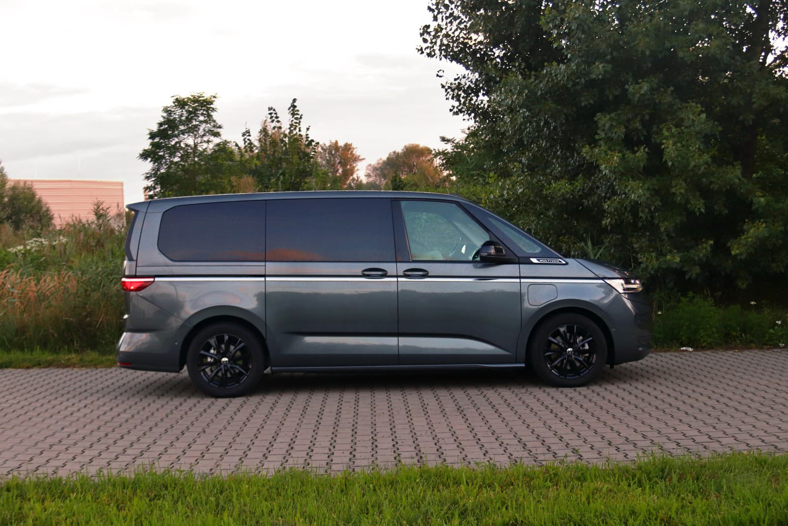 Volkswagen Multivan PHEV