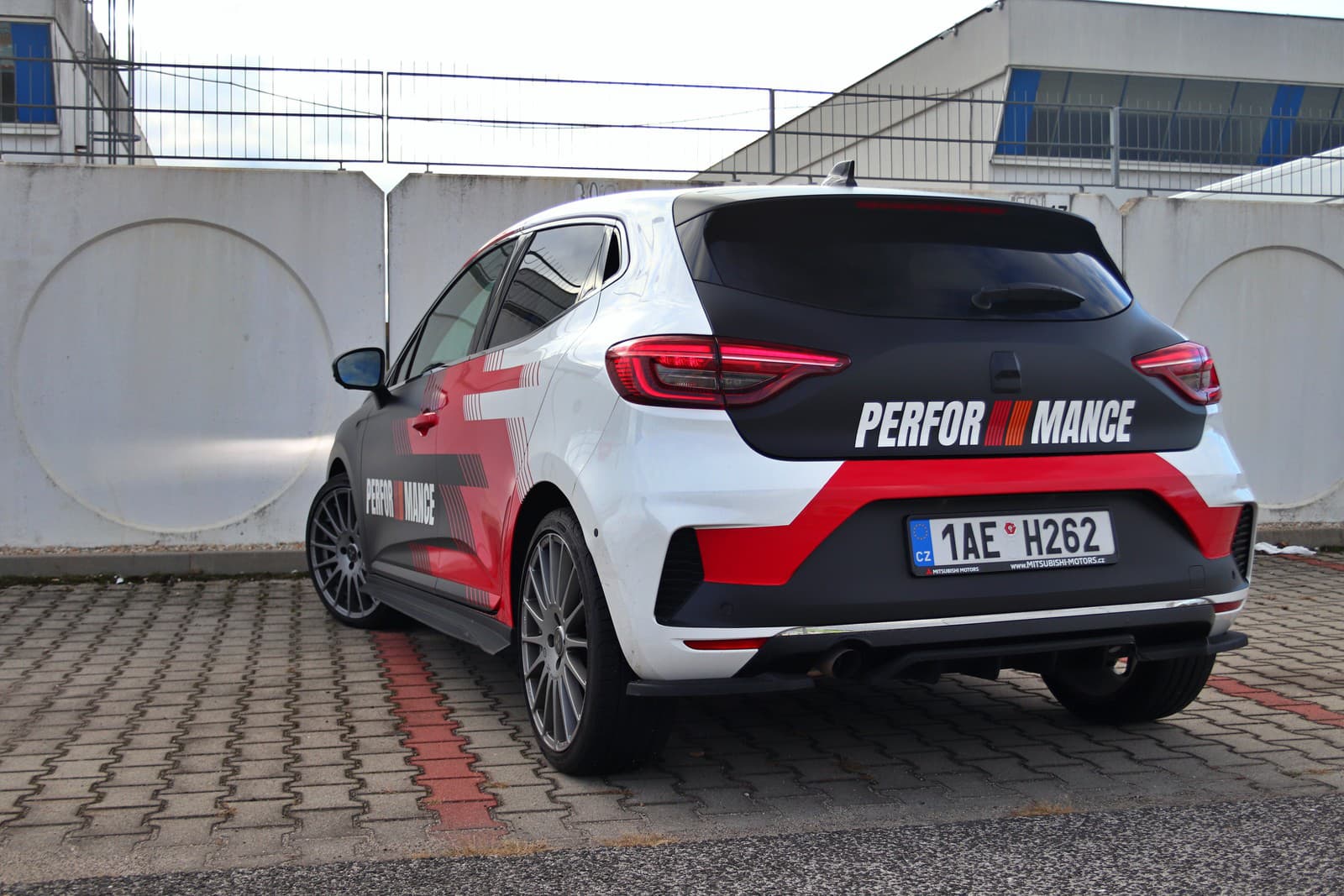 Mitsubishi Colt Performance