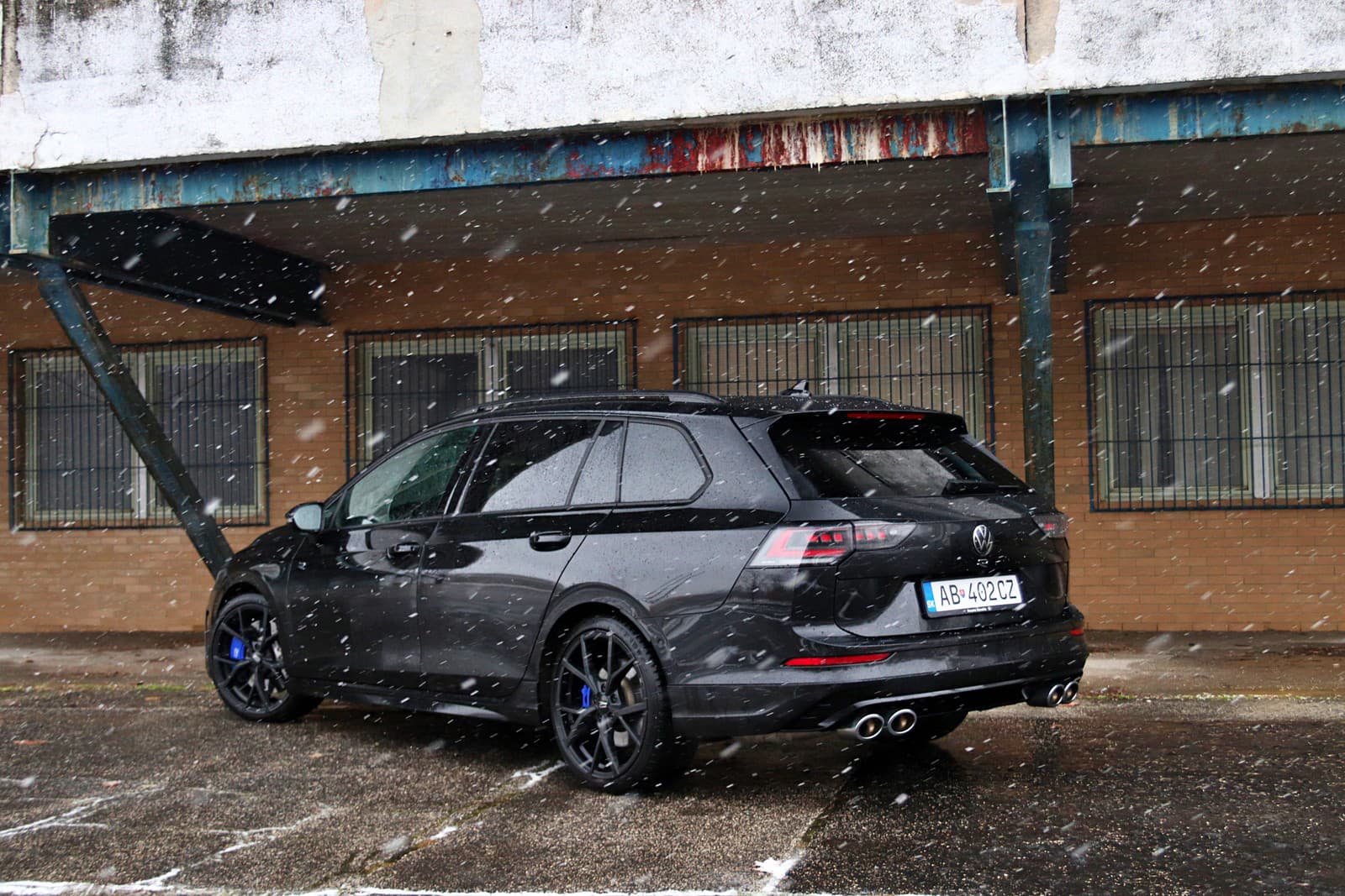 Volkswagen Golf R Variant