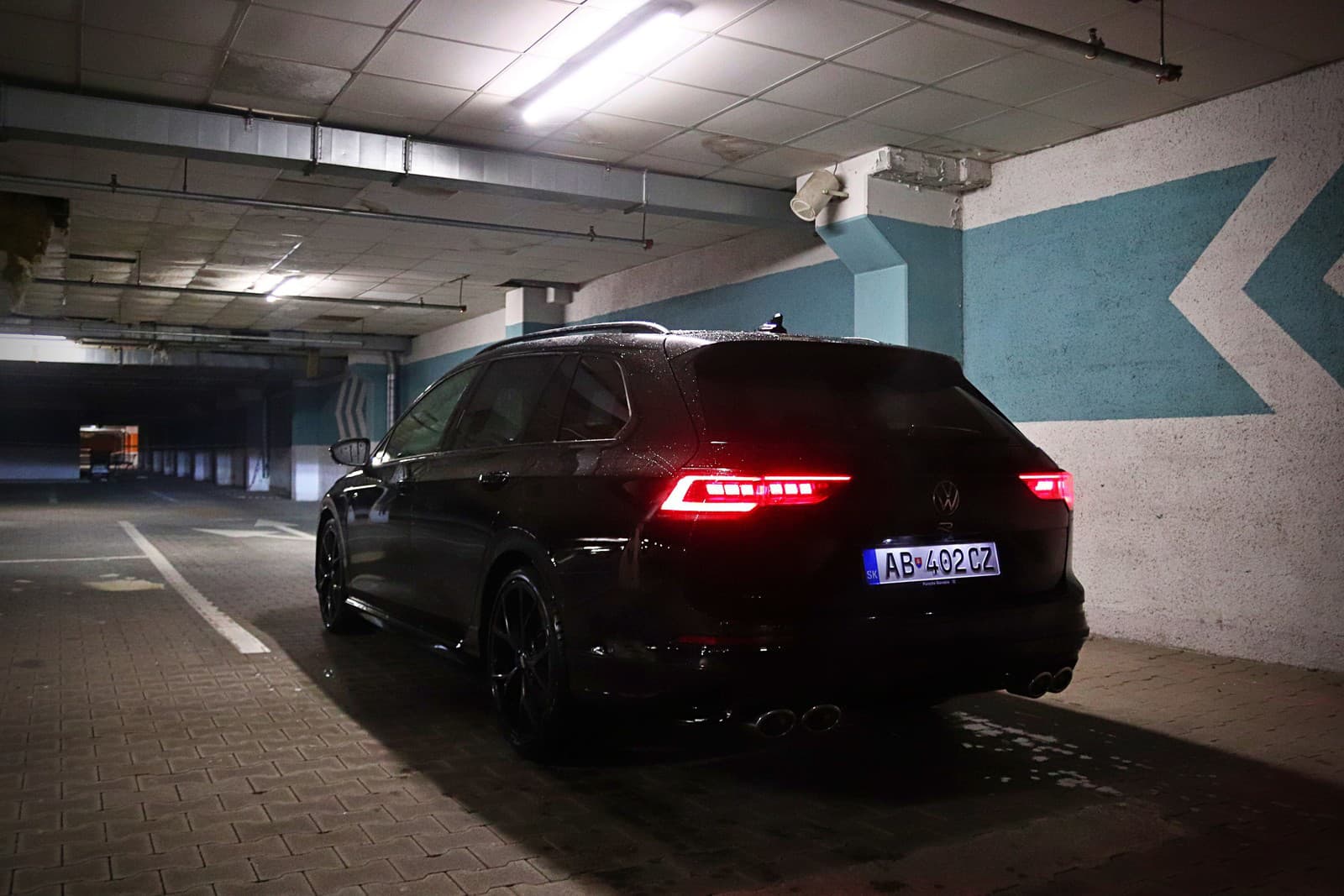 Volkswagen Golf R Variant