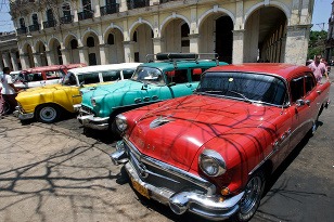 Autá na Kube