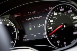Audi Online Traffic Light