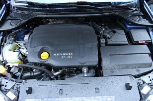 Renault Laguna GT 4Control