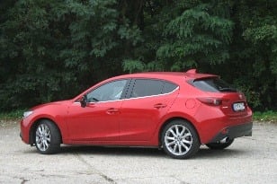 Mazda 3 2,0 G120