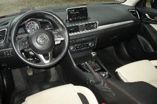 Mazda 3 2,0 G120