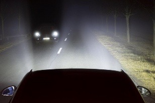 Opel chystá svetlá sledujúce