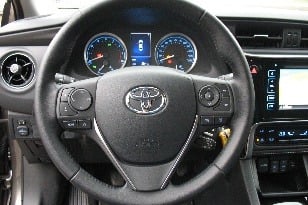 Toyota Corolla 1,6 Valvematic
