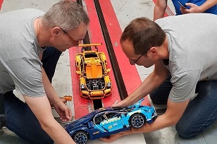 LEGO c't crash Porsche