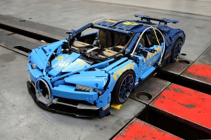LEGO c't crash Porsche