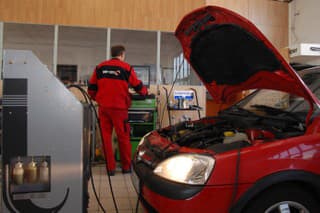 Servis auta pred dovolenkou