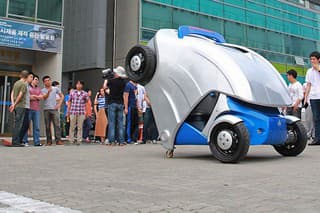 skladacie auto - armadillo-t