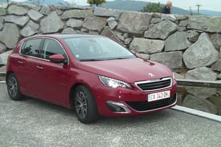 Peugeot 308: Prvé foto