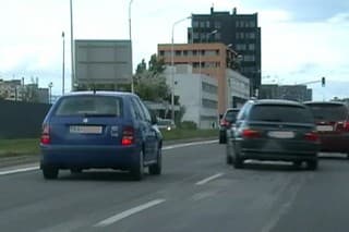 Jazdenie v pruhoch