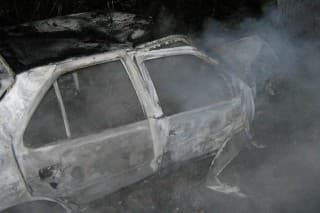 Auto začalo po nehode