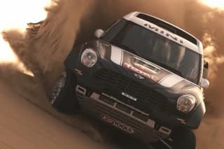 Mini Countryman sa hrá