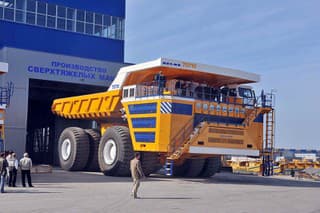 BelAZ 75710