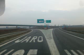 Výjazd z diaľnice Jarovce-Wien