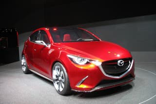 Mazda Hazumi je blízkou