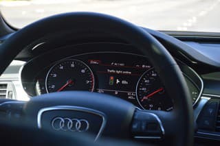 Audi Online Traffic Light