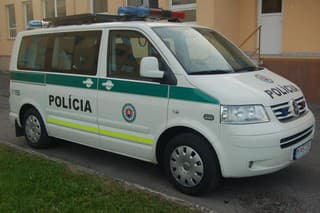 Policajný VW Transporter