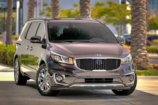 Kia Carnival sa predstaví