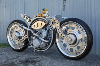 Motocykel RK Bearing postavil