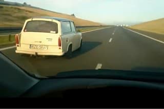 Trabi sa nezdá!