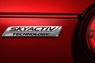 Nová Mazda MX-5