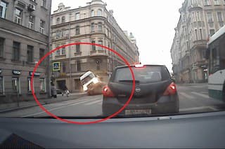 Pozor, padajú dodávky! 