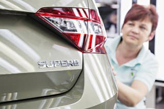 Škoda Superb už schádza