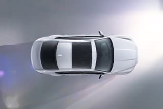 Jaguar XF sa predstaví