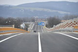 Trenčanom bude slúžiť druhý