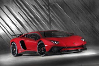 Lamborghini Aventador LP750-4 SV