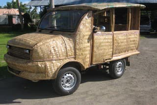 Taxíky z bambusu 