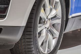 Goodyear obúva Range Rover