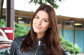 Hostesky na autosalóne v