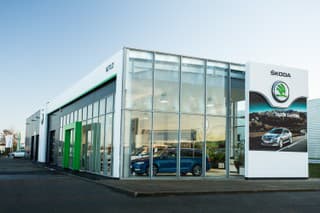 Už 1500 dealerov Škoda