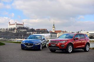 Jaguar Land Rover postaví