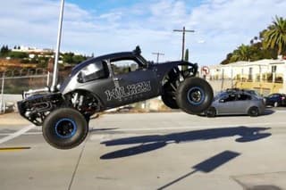 Baja Bug atakuje San