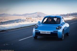 Riversimple Rasa jazdí na