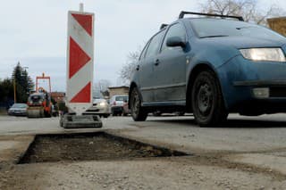 Výtlky, oprava ciest