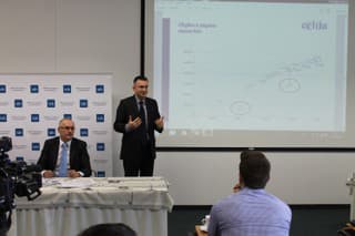 Tlačová konferencia Cebia a
